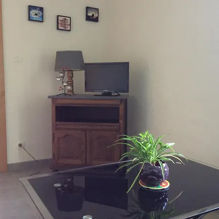 花园边小屋 公寓 安热尔桑