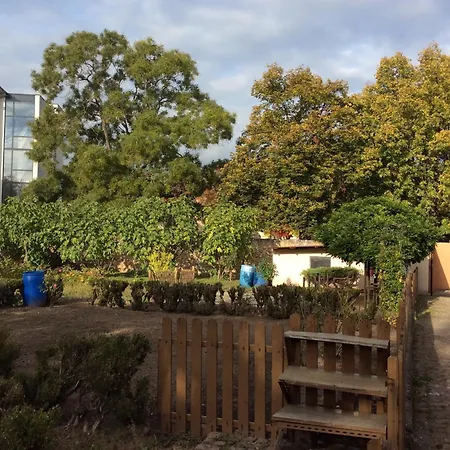 花园边小屋 安热尔桑