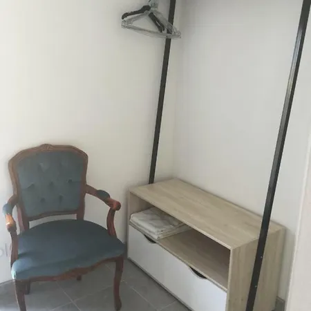 花园边小屋 * 安热尔桑